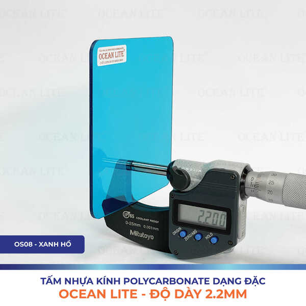 Tấm nhựa kính Polycarbonate Ocean Lite 2.2MM